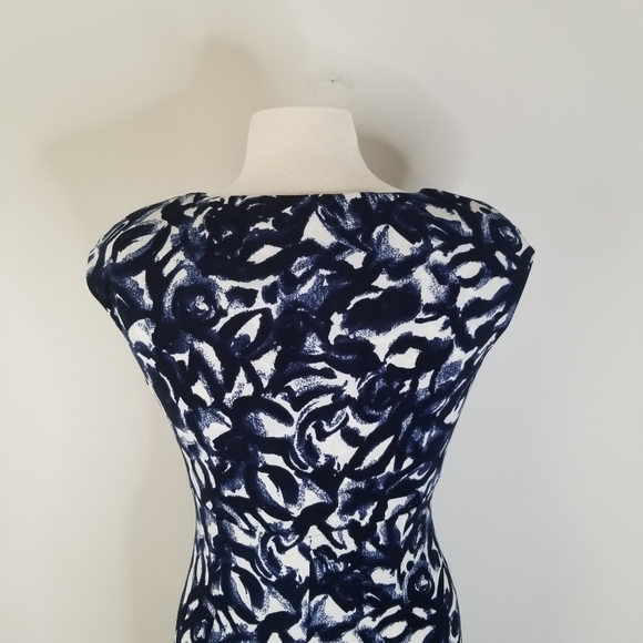 NWT Lauren Ralph Lauren Navy Print Stretch Sheath Dress Side Ruched Cap Sleeve 8 - Picture 2 of 15